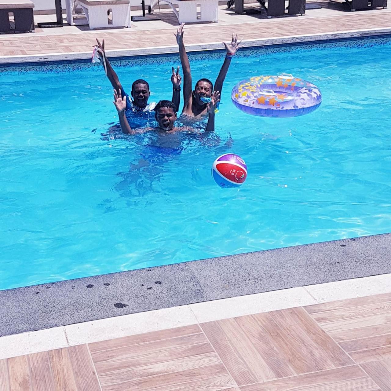 Crows Nest Resort Korotogo Kültér fotó